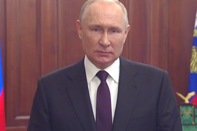 Путин выразил соболезнования семьям погибших в авиакатастрофе под Тверью
