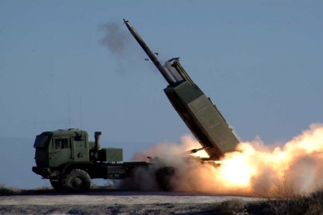 Блинкен: США передадут Киеву ракеты для ПВО и снаряды для HIMARS