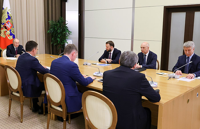 Путин заявил, что рассматривается возможность ускорить строительство "Силы Сибири 2"