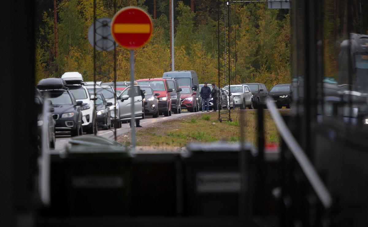 Yle узнала о решении Финляндии запретить въезд российским автомобилям