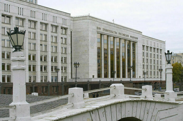 Кабмин учтет в проекте бюджета выполнение поручений Путина на ВЭФ