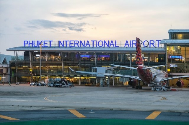 Турист из России прожил в аэропорту Пхукета 14 дней