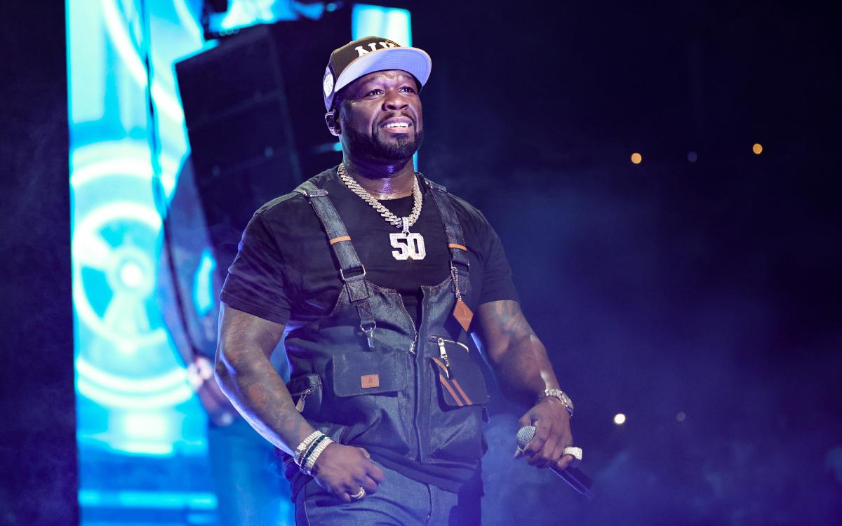 Конкурент Рейнольдса. 50 Cent стал спонсором подростковой команды футболисток из Уэльса