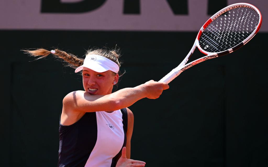 Россиянка в 16 лет выиграла дебютный матч в основной сетке турнира WTA