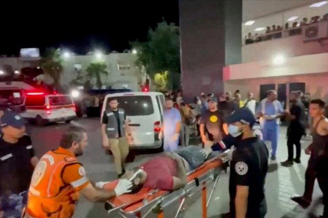 Журналист Хинкл: звук «прилета» указывает, что по больнице ударил Израиль