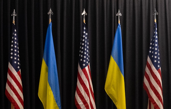 Администрация Байдена планирует запросить $60 млрд для Украины