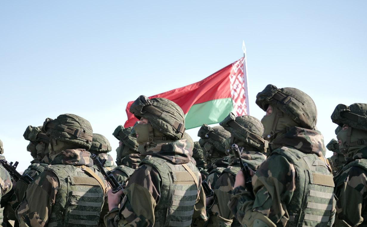 В Белоруссии предложили ввести оповещение о явке в военкомат по СМС