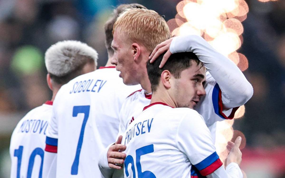 Сборная России поднялась на 38-е место в рейтинге ФИФА после 8:0 с Кубой
