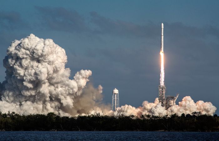SpaceX запустит секретный беспилотный шаттл в конце декабря