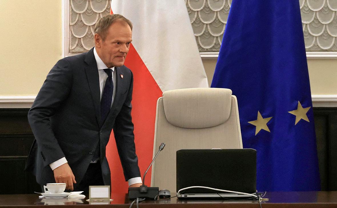 Туск решил уволить руководителей главных спецслужб Польши