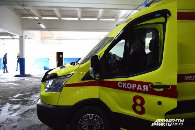 При обстреле ВСУ травматологического центра в Донецке пострадали 4 человека