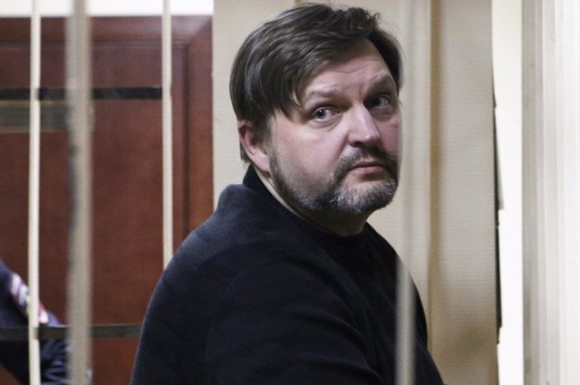 Суд освободил экс-главу Кировской области Белых от наказания по новому делу