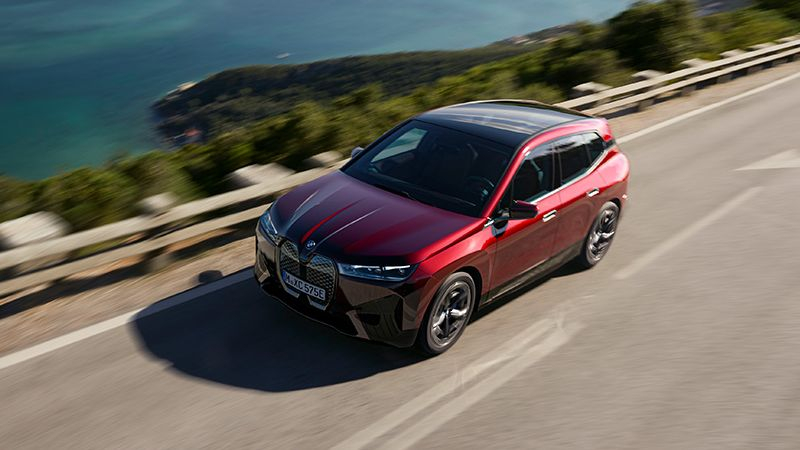 BMW: пик продаж авто с ДВС был пройден в 2023 году — дальше править бал будут электромобили