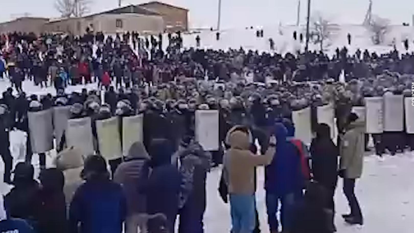 В Башкирии завели дело о беспорядках после акции протеста у здания суда