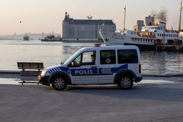 Anadolu: останки ребенка обнаружены на пляже турецкой Антальи