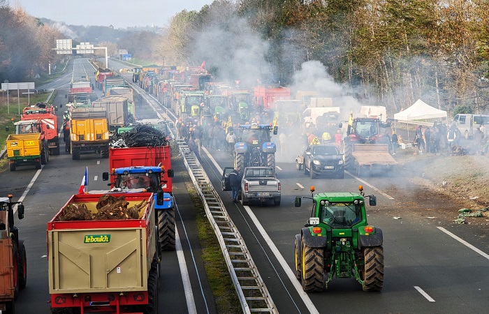 Почти 90% французов поддерживают протестное движение сельхозпроизводителей