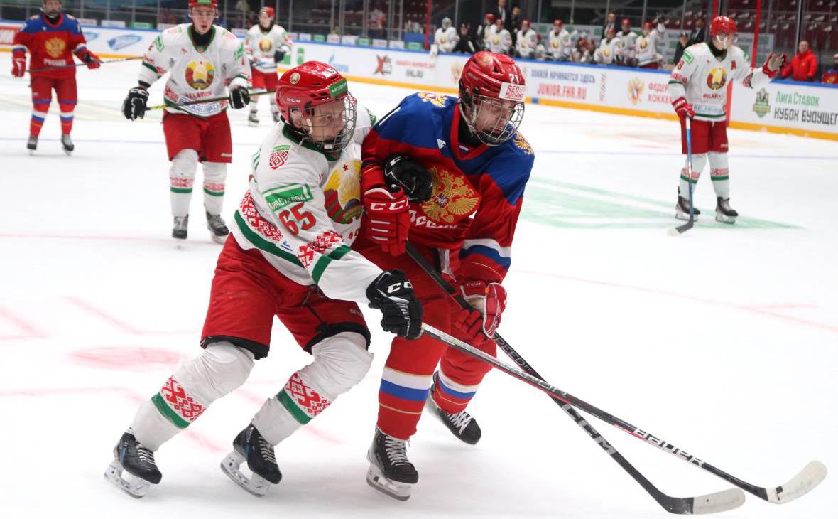Российские хоккеисты объяснили эмоциями отказ от призов турнира в Минске