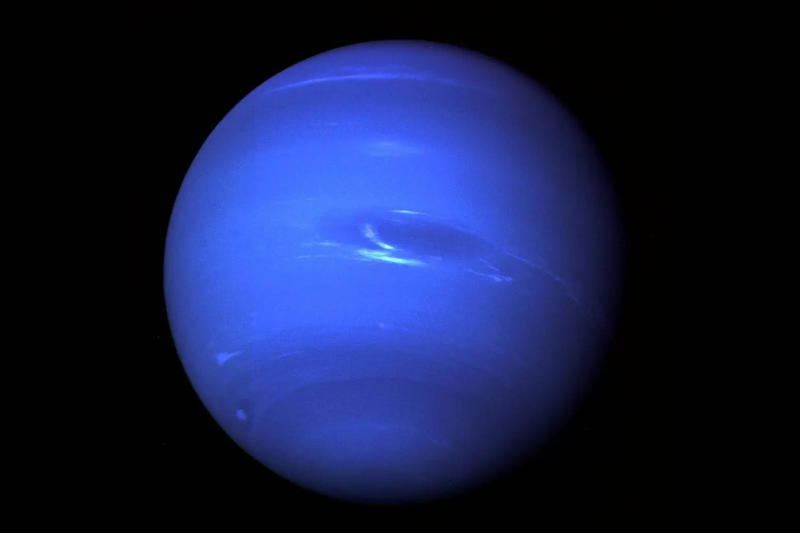 У Урана нашли самый крошечный спутник в Солнечной системе — ещё два небольших спутника открыли у Нептуна