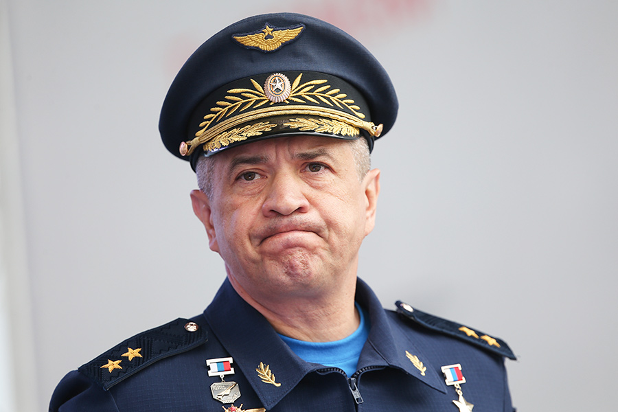 Кремль ответил на ордера МУС на арест российских командующих