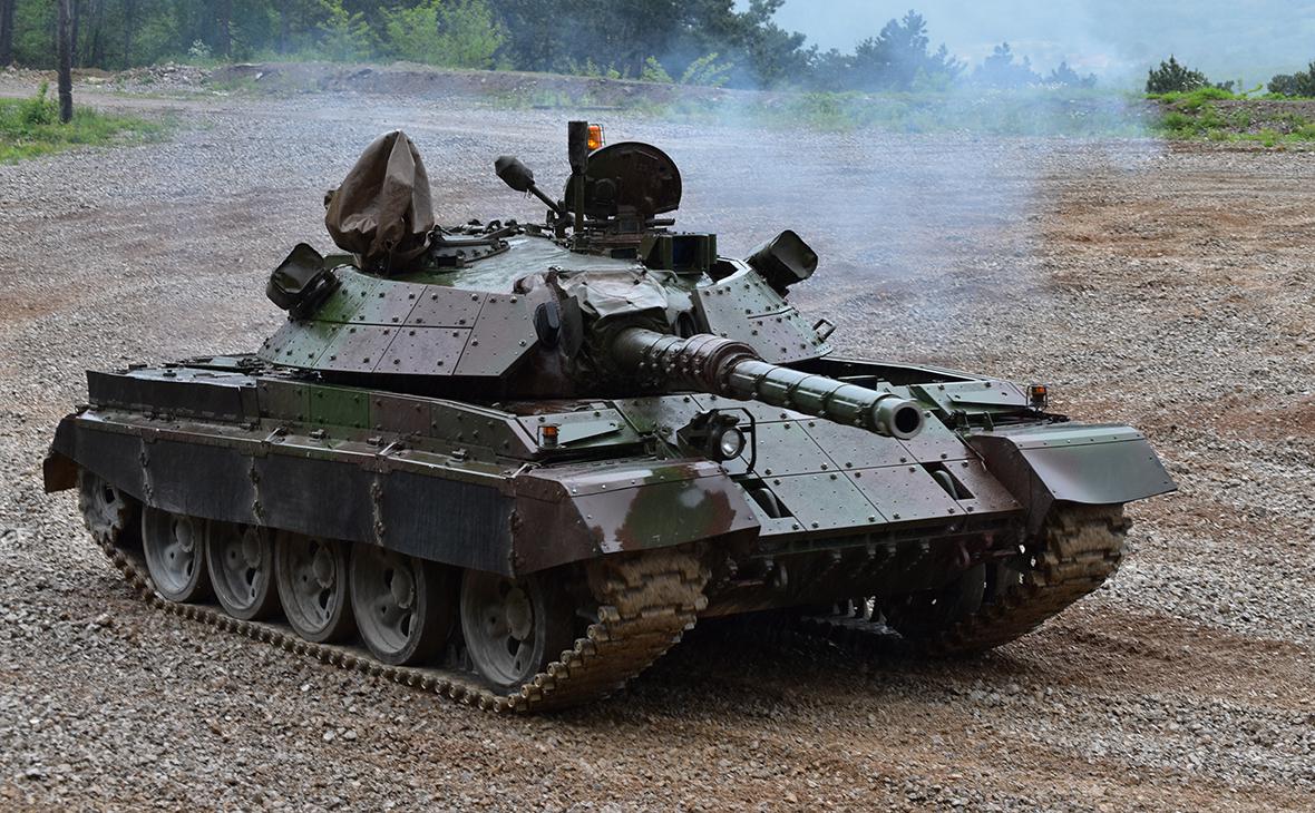 Forbes рассказал о судьбе словенских «гибридных» танков на Украине