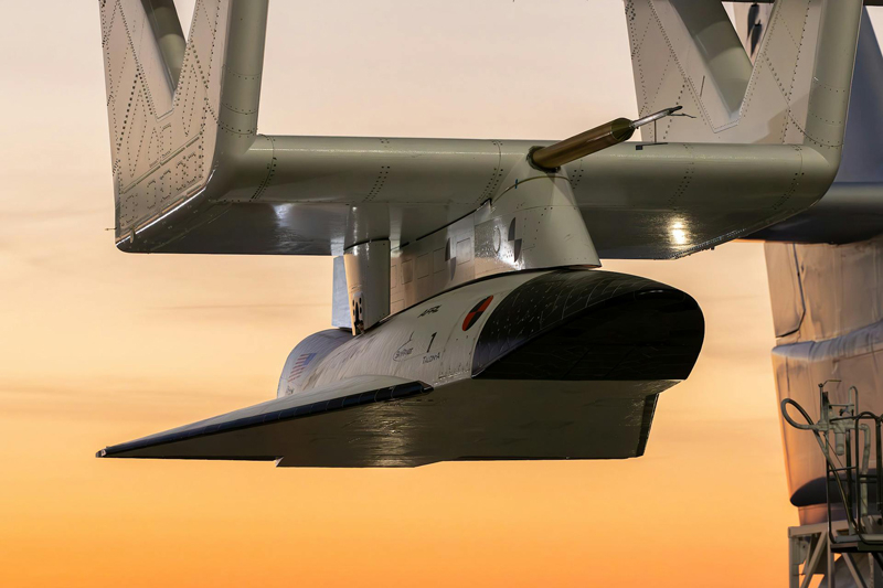Stratolaunch впервые запустила прототип гиперзвукового планера Talon-A с двигателем