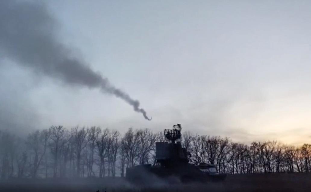 В Курской и Белгородской областях системы ПВО сбили более 10 дронов