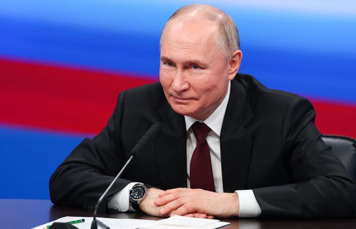 Путин побеждает на выборах президента с 87,34% голосов после обработки 98% протоколов