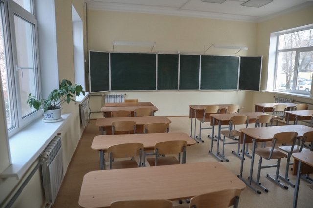 В школе Петропавловска-Камчатского почувствовали недомогание 23 ученика