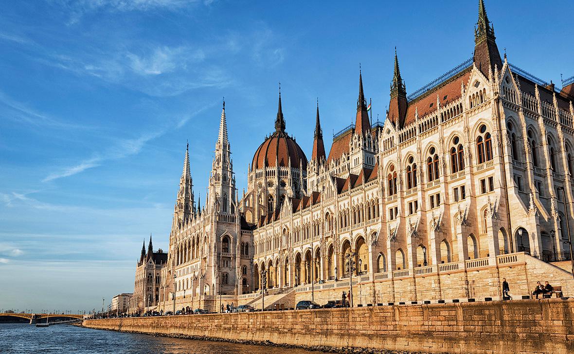 Венгрия приостановила участие в ДОВСЕ