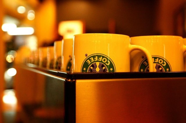 Medyatava: в Турции произошло нападение на кофейню Starbucks с дробовиком