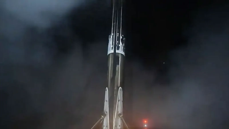 Первая ступень SpaceX Falcon 9 впервые выполнила 20-й полёт — рекорд посвятили годовщине первого запуска «Шаттла»