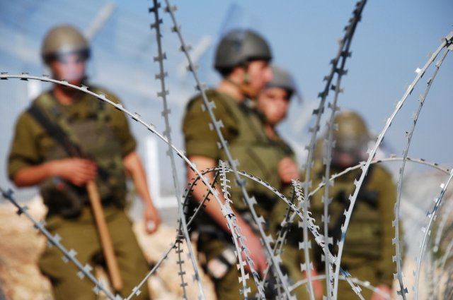 Al Jazeera: четыре человека погибли при ударе Израиля по лагерю Нусейрат