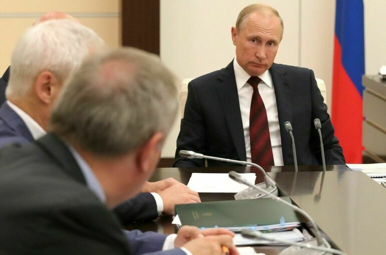Путин 24 апреля проведет совещание по ликвидации последствий паводков