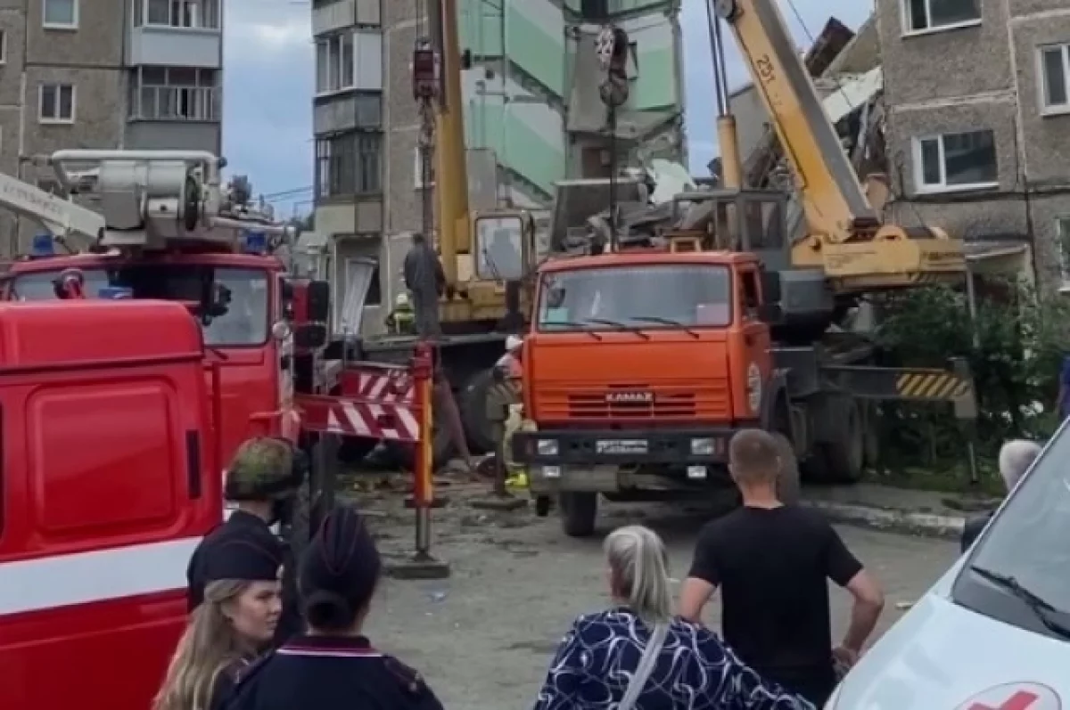 В Нижнем Тагиле из-под завалов извлекли тело четвёртого погибшего