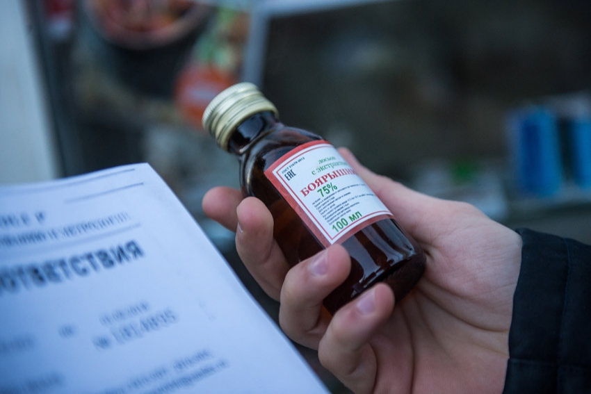 В РФ запретили торговлю спиртосодержащей продукцией