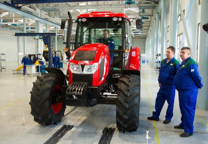 На Ковровском электромеханическом заводе начат выпуск тракторов