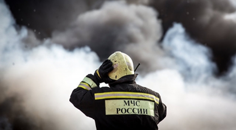 В деревне под Красноярском загорелись 14 домов
