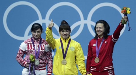 Тяжелоатлетку Царукаеву лишили серебряной медали Игр в Лондоне