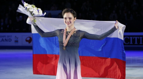 Российская фигуристка Медведева установила мировой рекорд на ЧМ в Финляндии