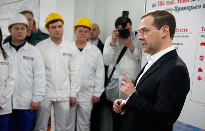 Медведев впервые прокомментировал протестные акции