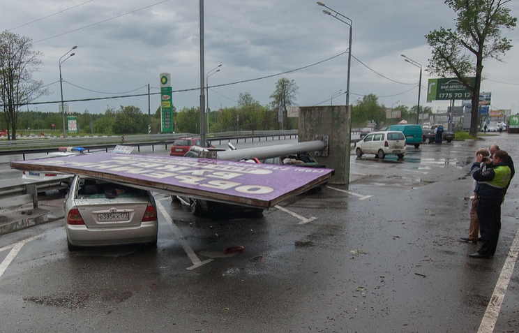 В Москве и области число погибших в результате урагана возросло до 16