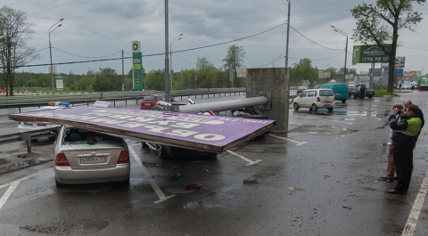 В Москве и области число погибших в результате урагана возросло до 16