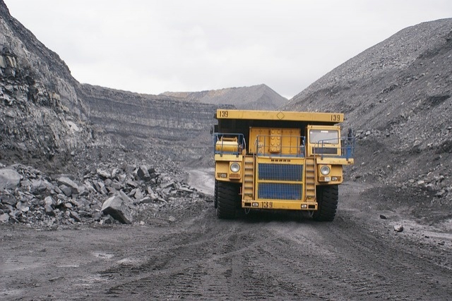Импортозамещение для экологии: производство сорбентов из угля открыли в Кемерово
