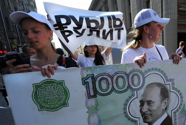 Рублю не страшны слова и угрозы