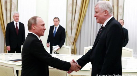 Премьер-министр Баварии Зеехофер снова встретился с Путиным