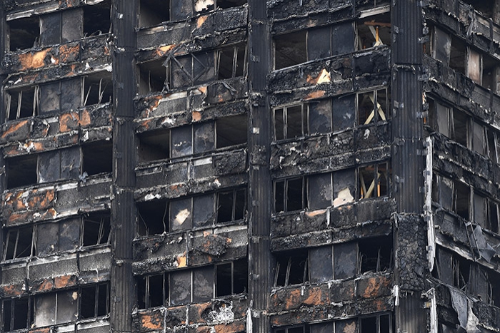 Причиной пожара в лондонской высотке оказался неисправный холодильник