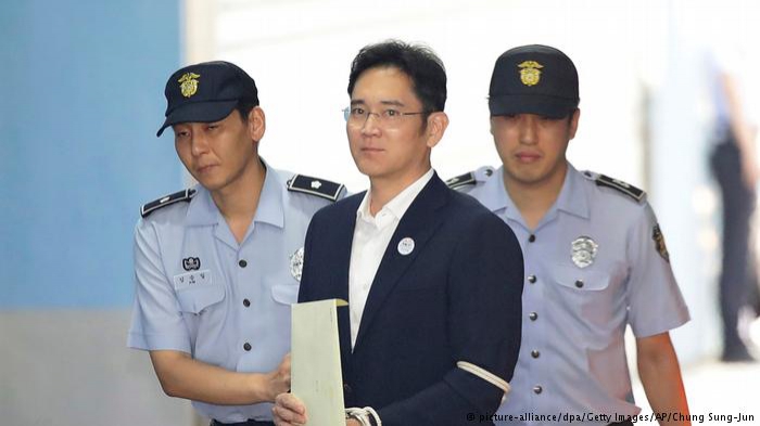 Фактический глава Samsung приговорен к пяти годам тюрьмы
