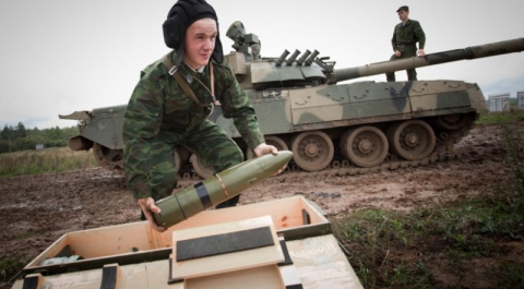 Российских танкистов научат бороться со стрессом и повышать работоспособность