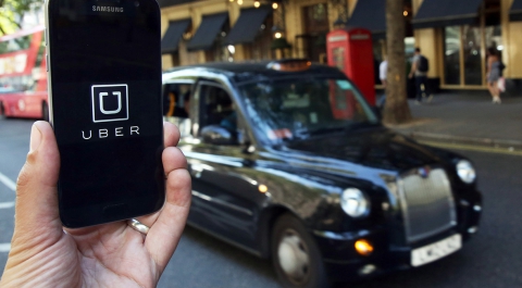 Власти Лондона лишили Uber лицензии на перевозку пассажиров
