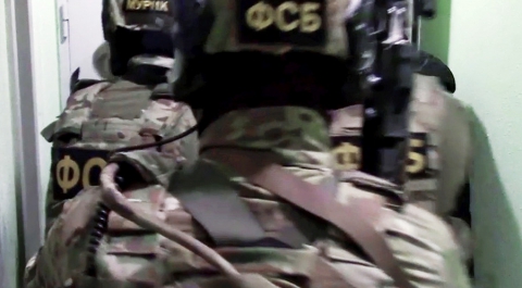 ФСБ и МВД изъяли у подпольных оружейников около 18 кг взрывчатки